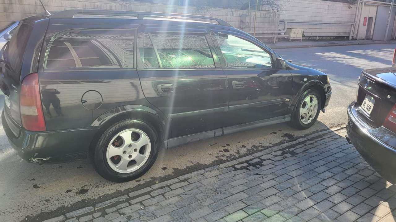 Opel Astra, 1999 il, 1.7 L, 490 000 km