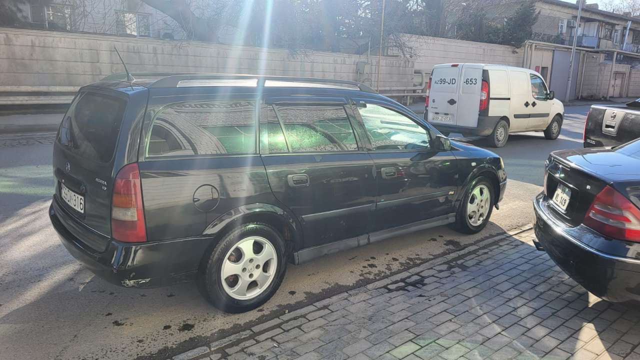 Opel Astra, 1999 il, 1.7 L, 490 000 km