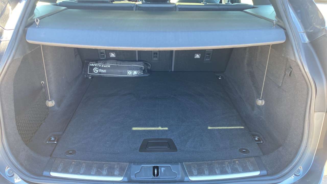 Jaguar F-Pace, 2018 il, 2.0 L, 195 000 km