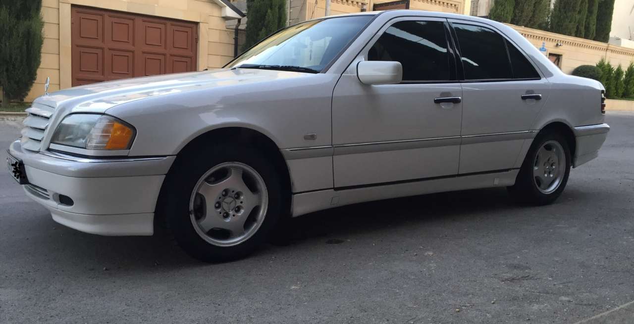 Mercedes C 240, 2000 il, 2.4 L, 248 926 km