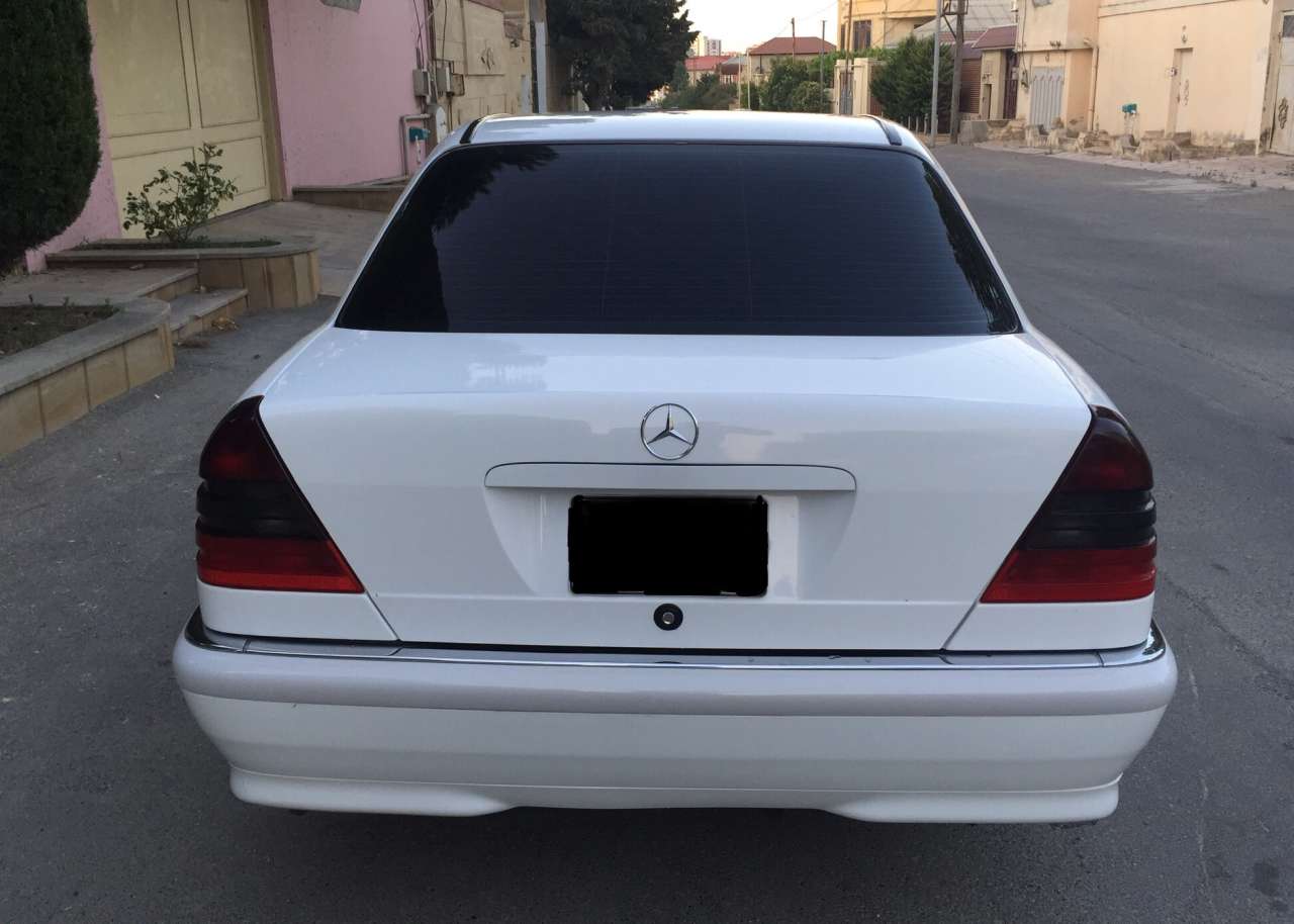 Mercedes C 240, 2000 il, 2.4 L, 248 926 km