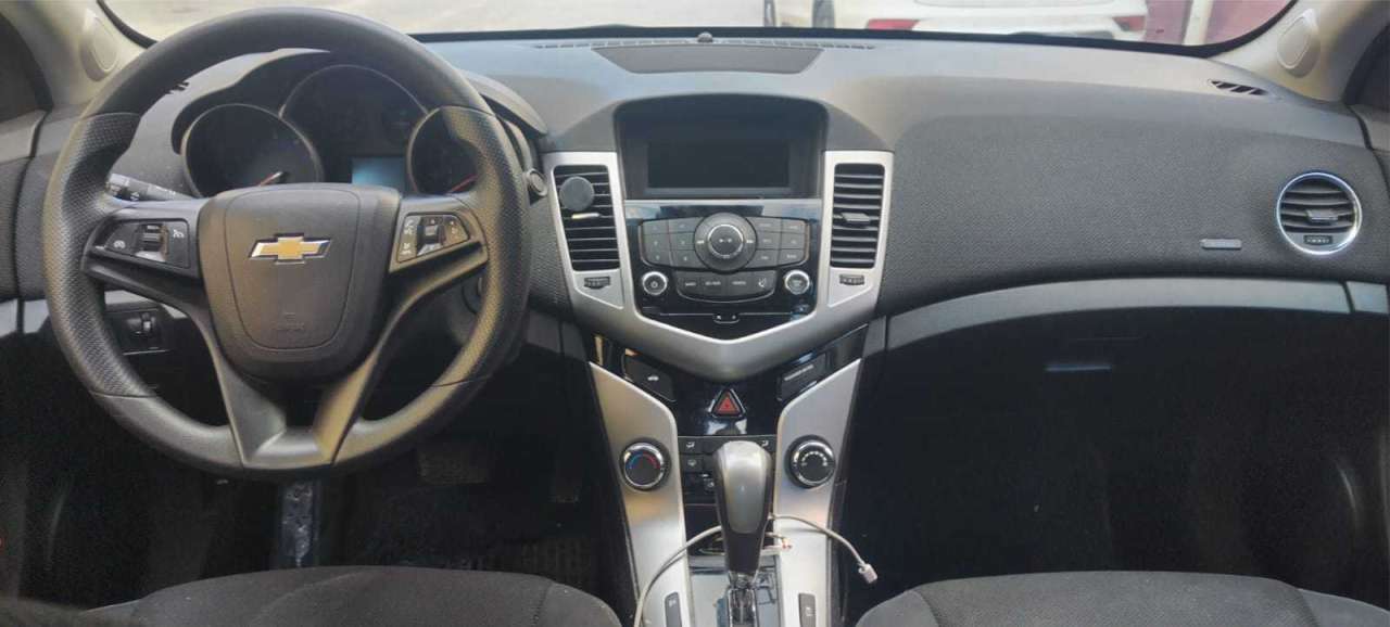 Chevrolet Cruze, 2015 il, 1.4 L, 127 000 km