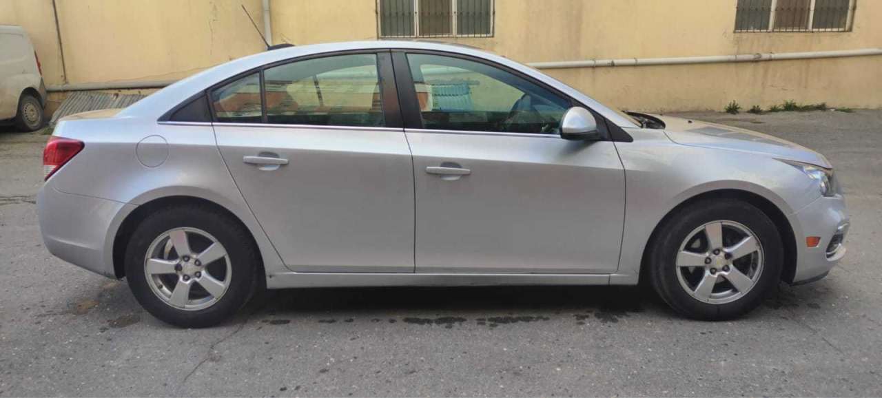 Chevrolet Cruze, 2015 il, 1.4 L, 127 000 km