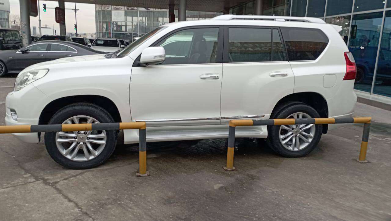 Toyota Prado, 2011 il, 2.7 L, 167 000 km