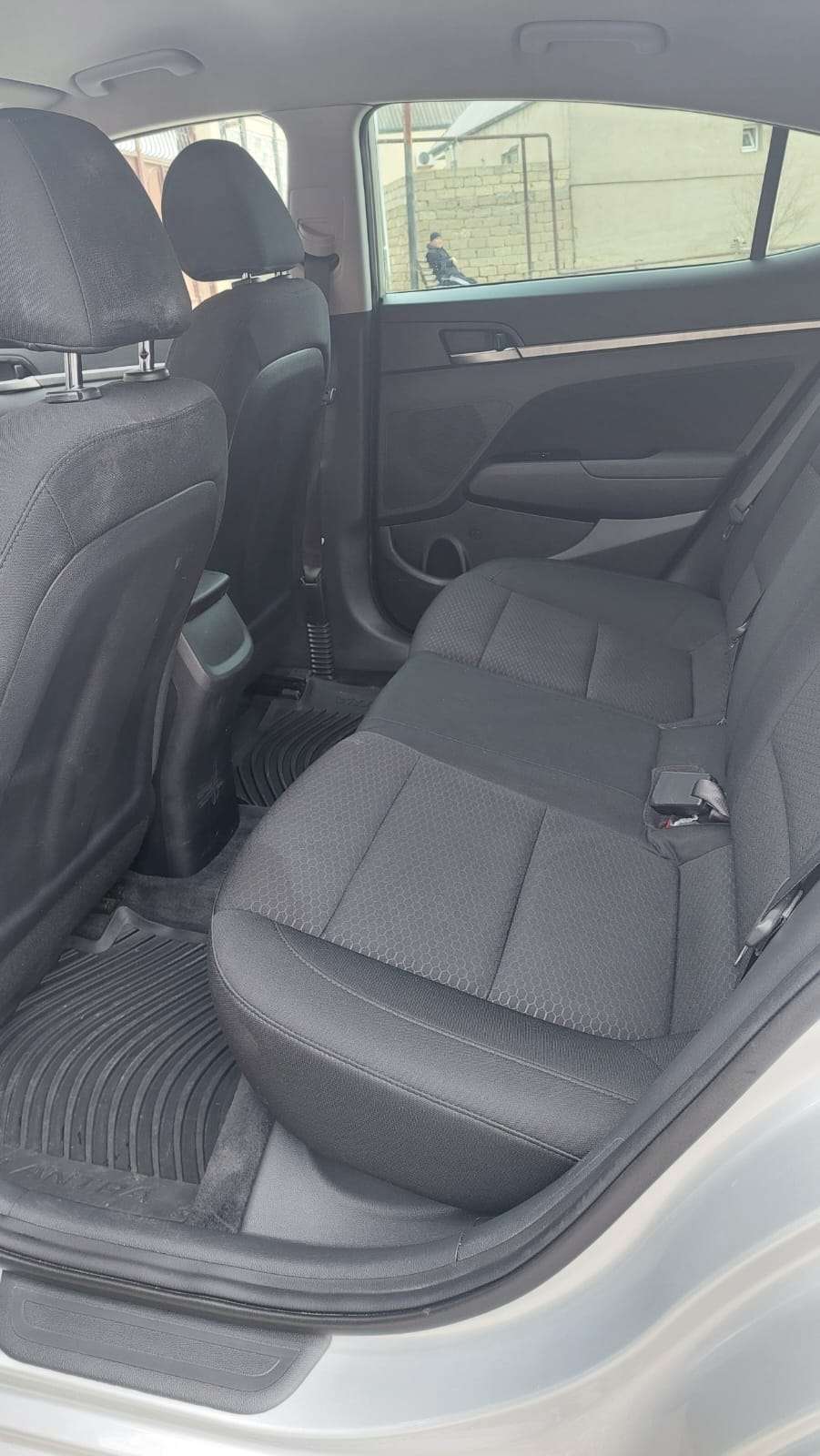 Hyundai Elantra, 2018 il, 2.0 L, 150 000 km
