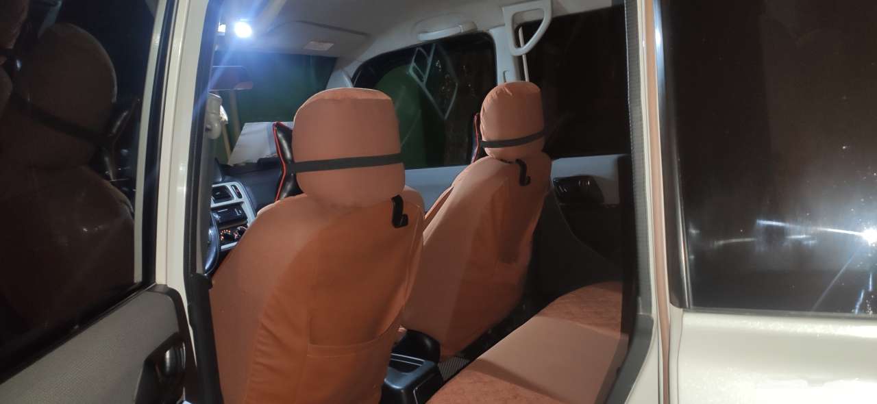 Mitsubishi Pajero io, 1999 il, 1.8 L, 300 000 km