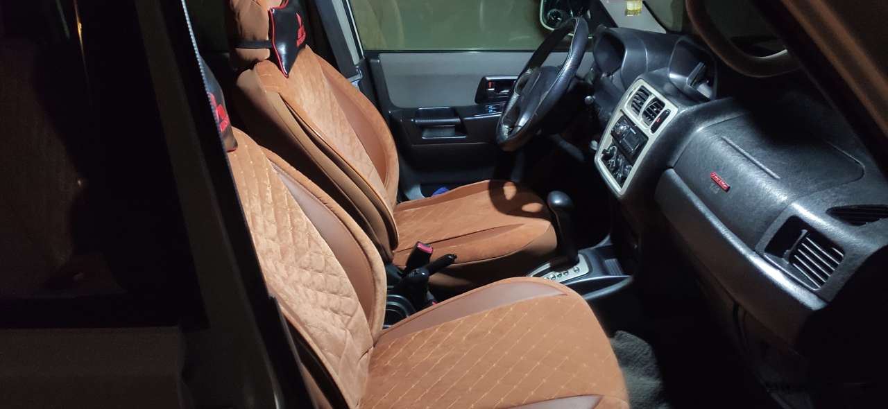 Mitsubishi Pajero io, 1999 il, 1.8 L, 300 000 km