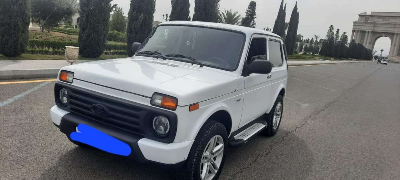 LADA (VAZ) Niva, 2014 il, 1.7 L, 20 000 km