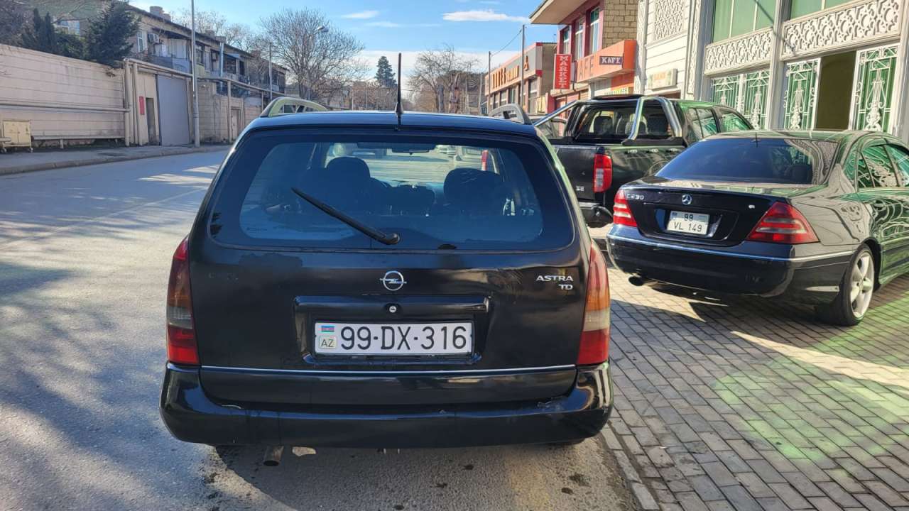 Opel Astra, 1999 il, 1.7 L, 495 000 km