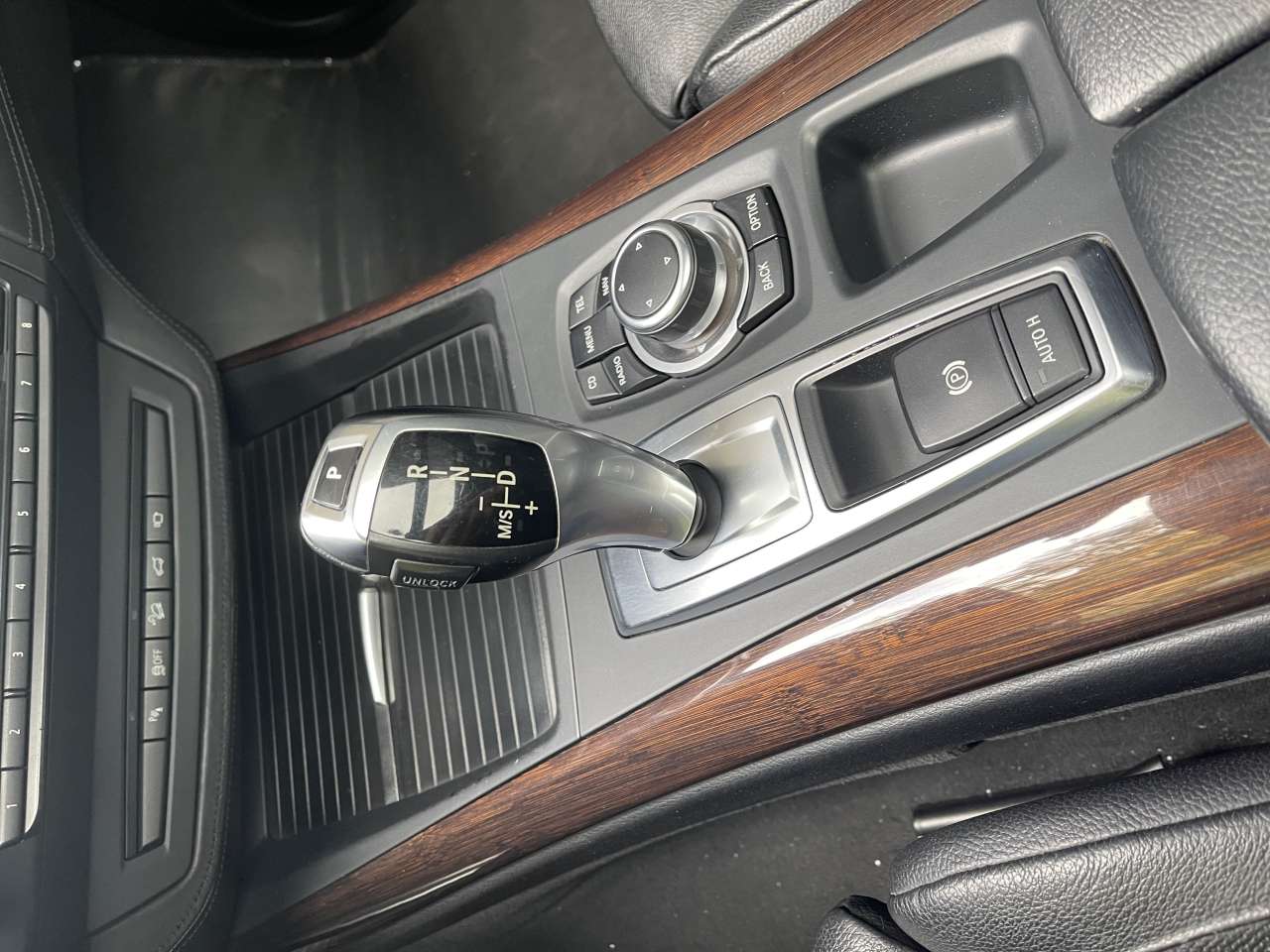 BMW X5, 2011 il, 4.4 L, 167 000 km