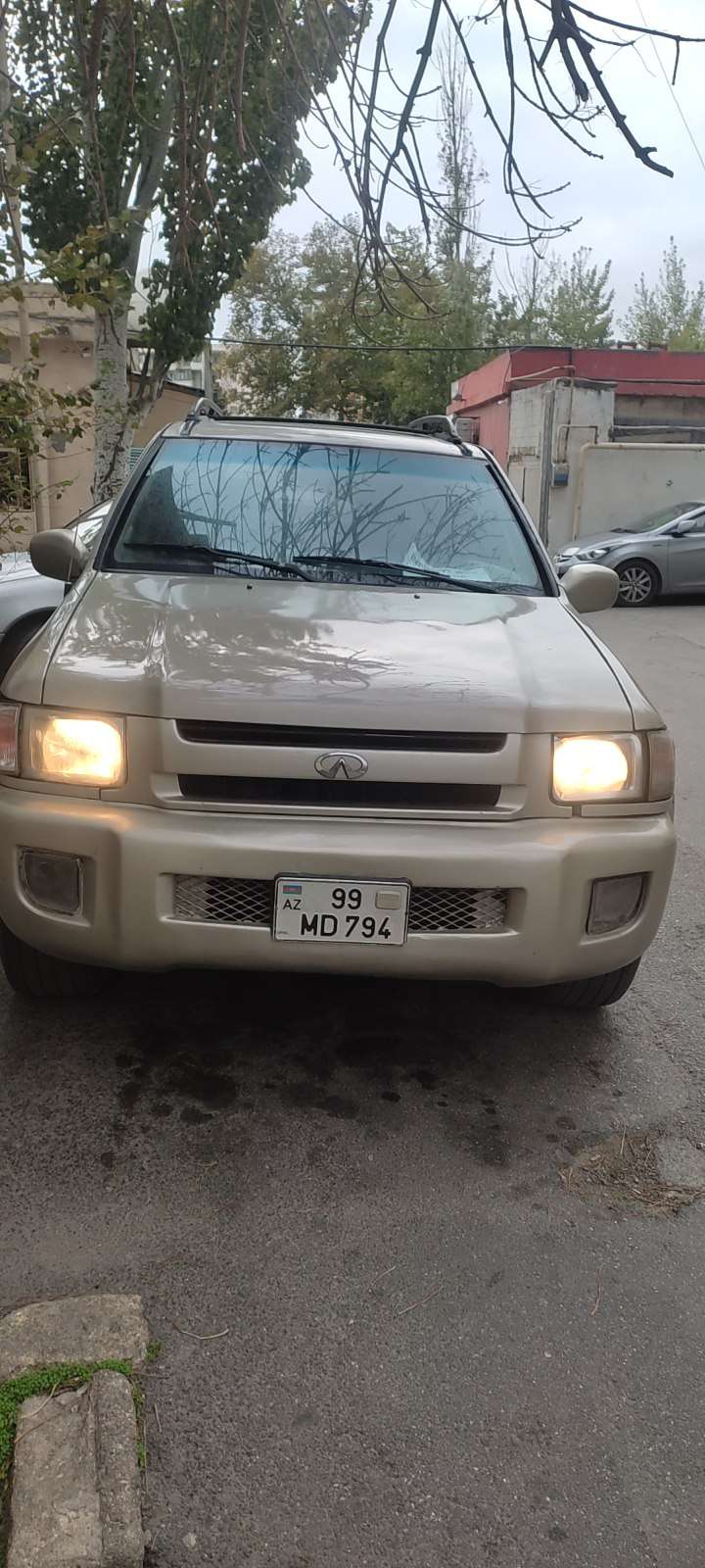 Infiniti QX4, 2000 il, 0.35 L, 222 680 km