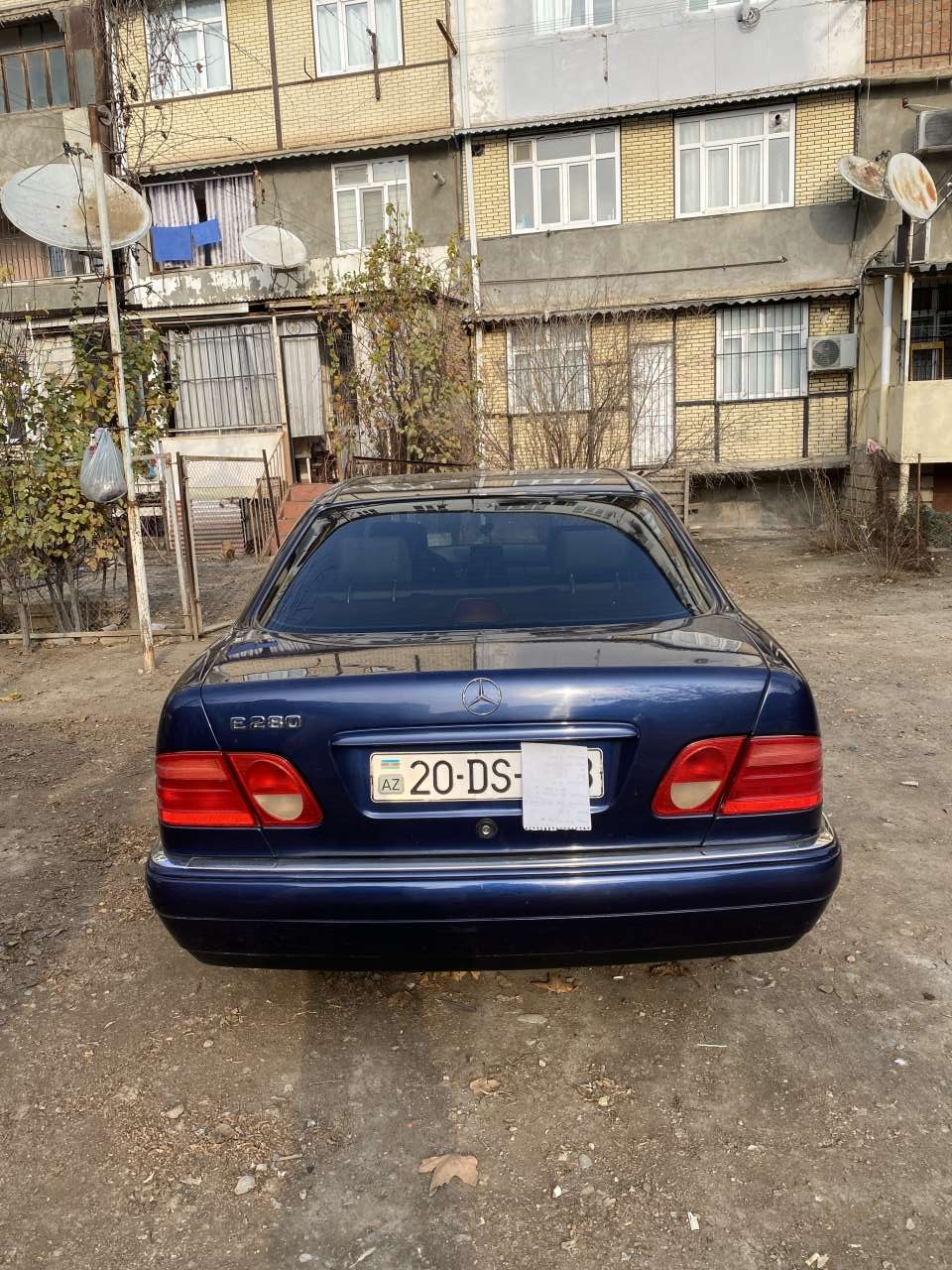 Mercedes E 280, 1996 il, 2.8 L, 200 000 km