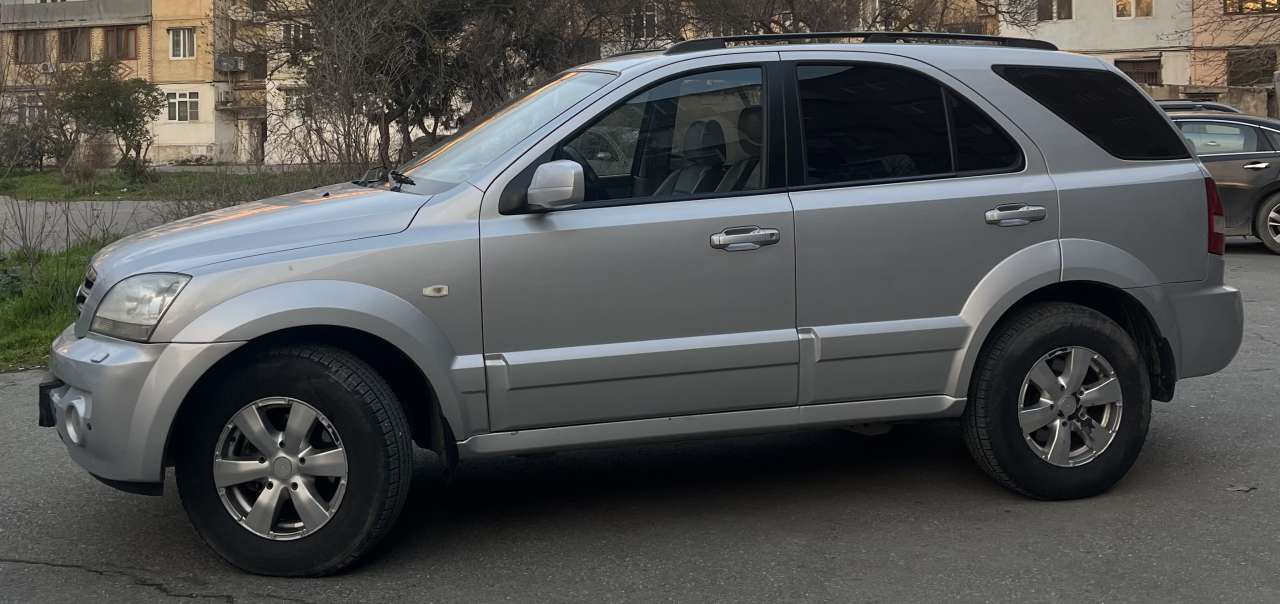 Kia Sorento, 2004 il, 2.5 L, 370 000 km