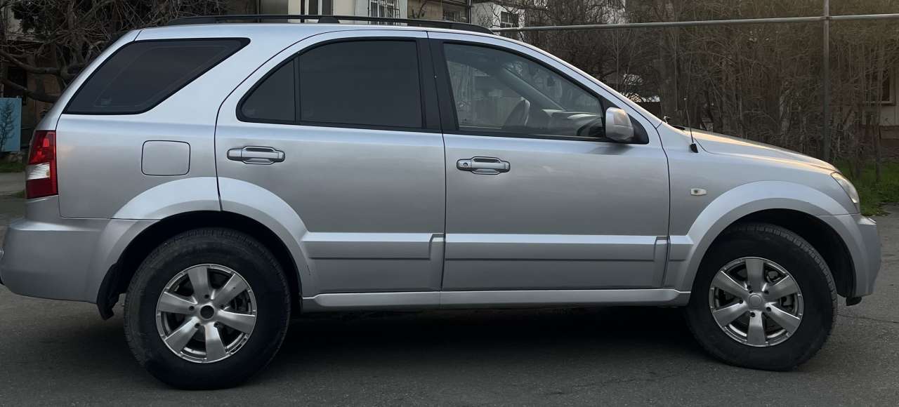 Kia Sorento, 2004 il, 2.5 L, 370 000 km