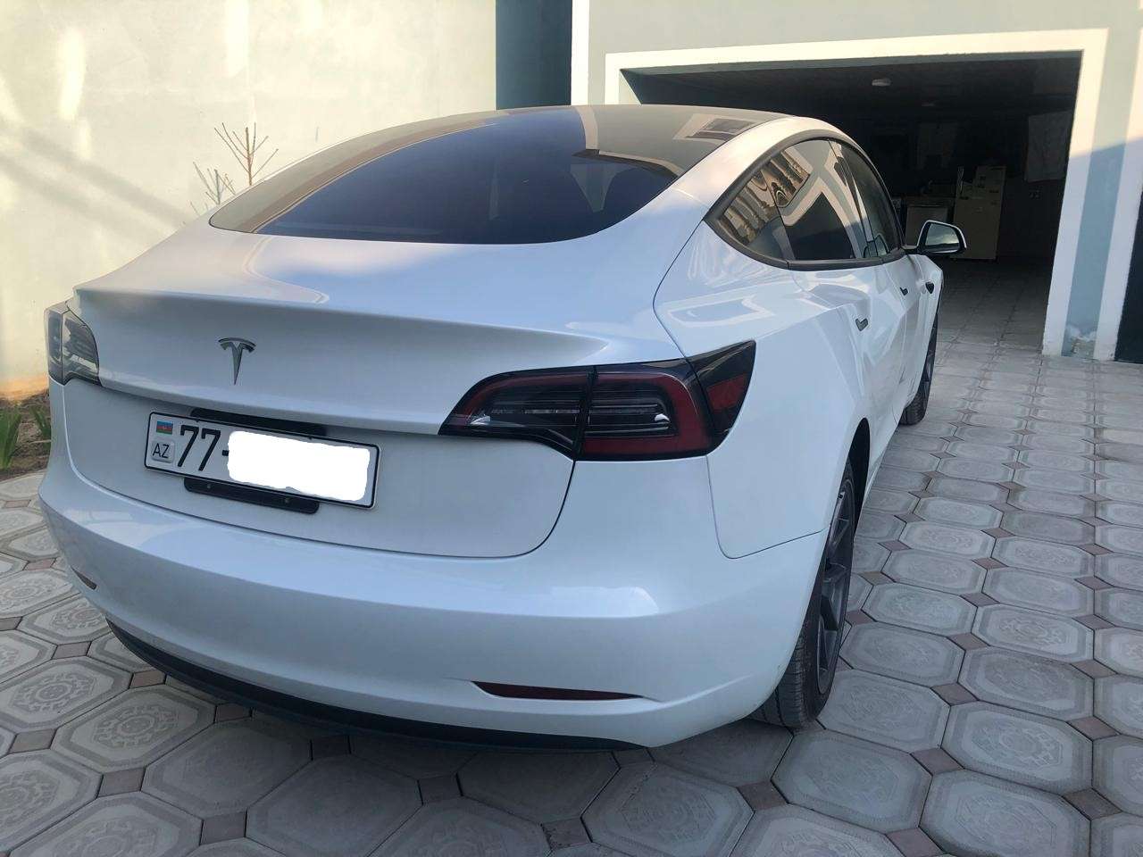 Tesla Model 3, 2023 il, 0 L, 33 500 km