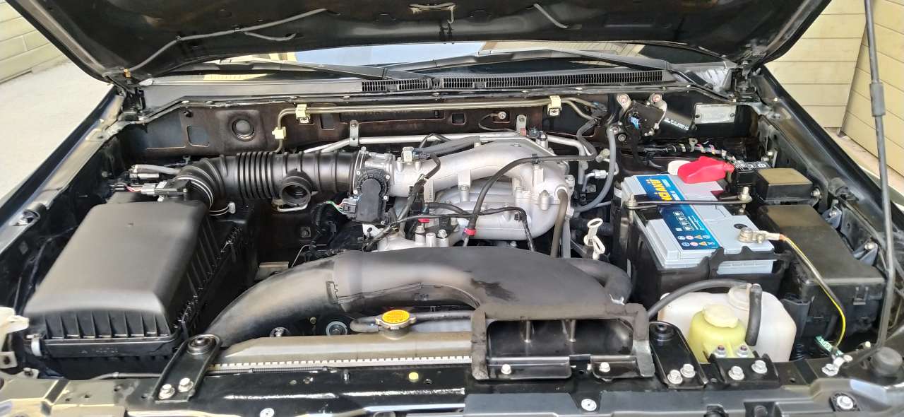 Mitsubishi Pajero, 2012 il, 3.0 L, 214 000 km