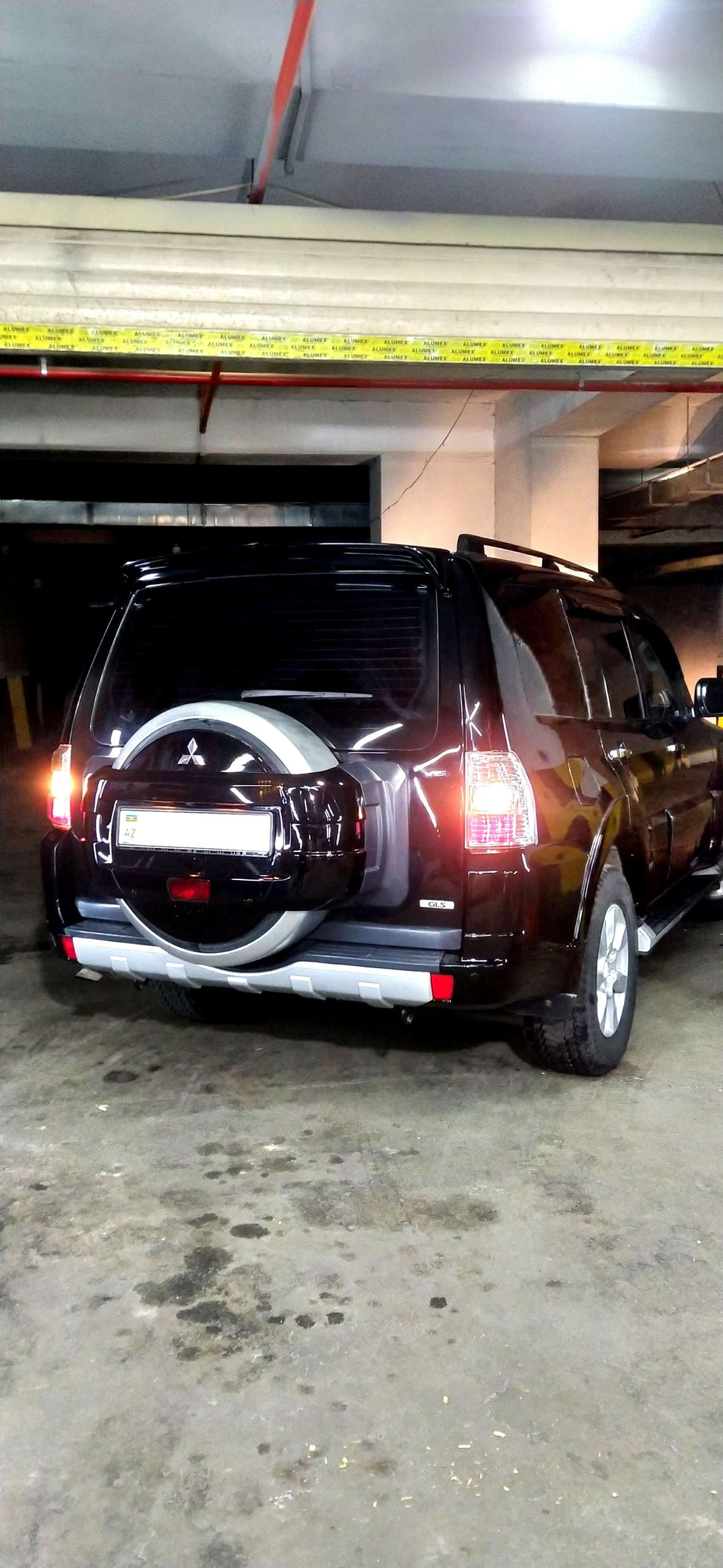 Mitsubishi Pajero, 2012 il, 3.0 L, 214 000 km