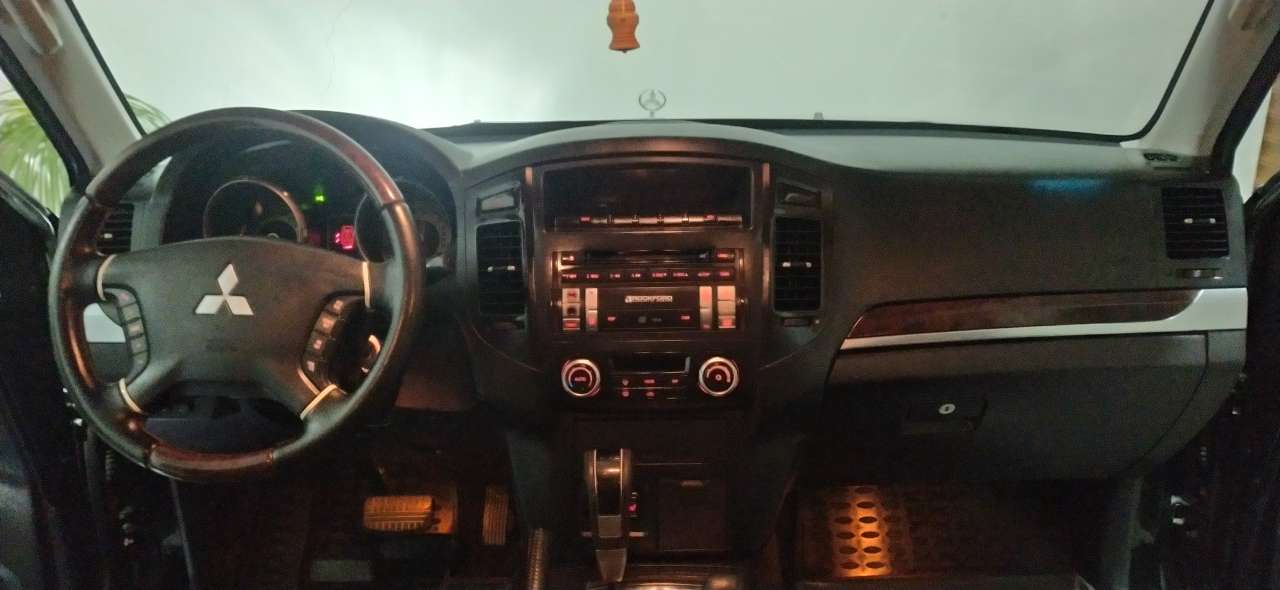 Mitsubishi Pajero, 2012 il, 3.0 L, 214 000 km