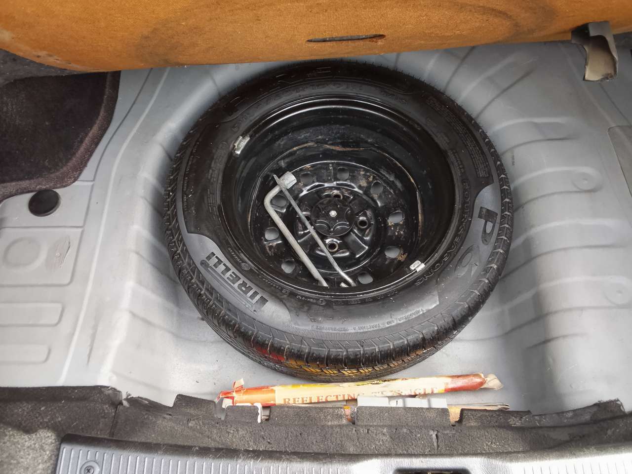 Nissan Sunny, 2008 il, 1.6 L, 185 000 km
