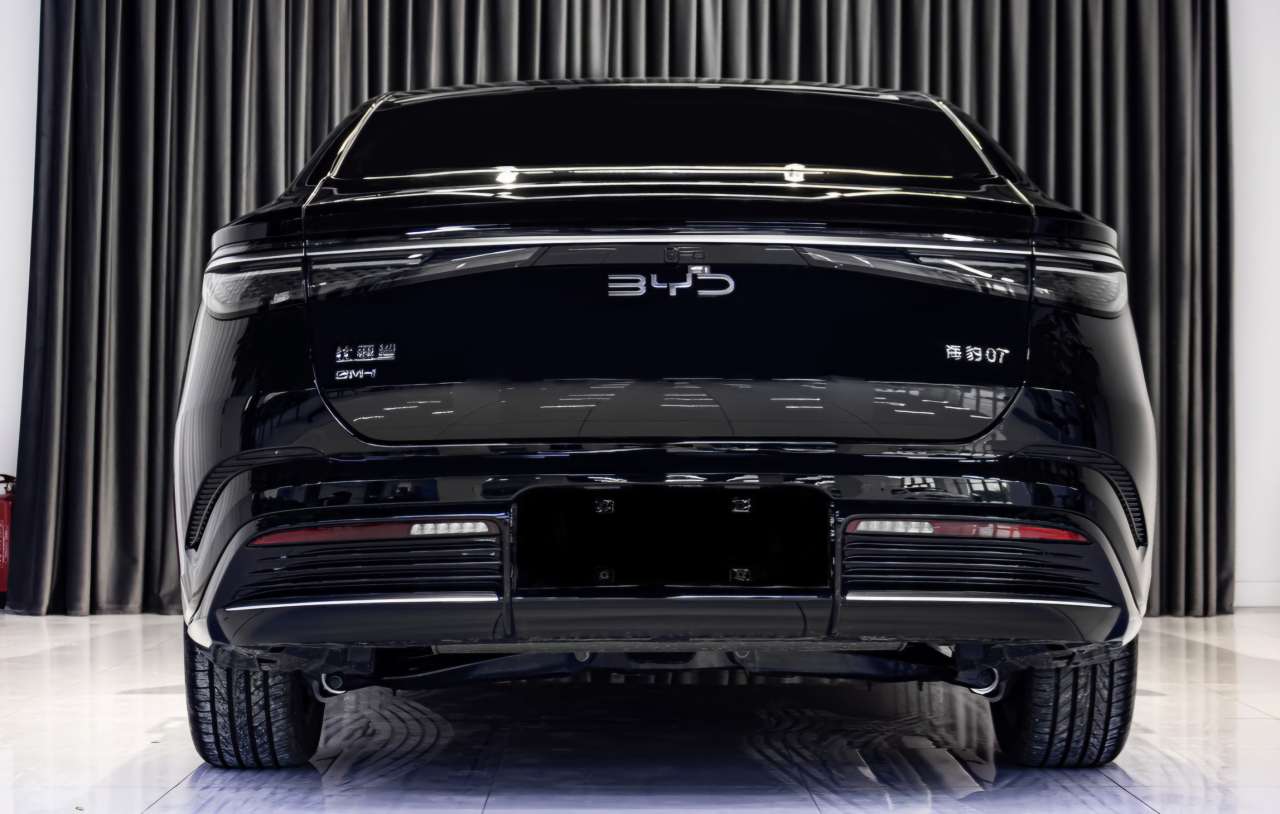 BYD S6, 2024 il, 1.5 L, 3 505 km