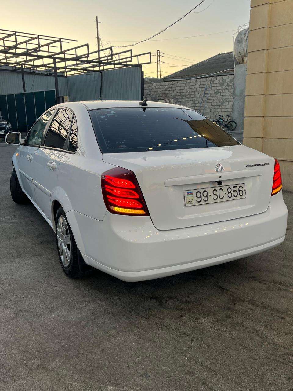 Daewoo Gentra, 2013 il, 1.5 L, 210 000 km