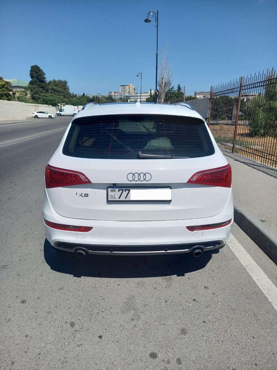 Audi Q5, 2011 il, 2.0 L, 230 000 km