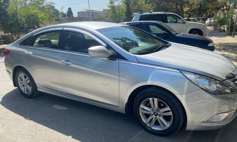 Hyundai Sonata, 2011 il, 2.0 L, 201 000 km
