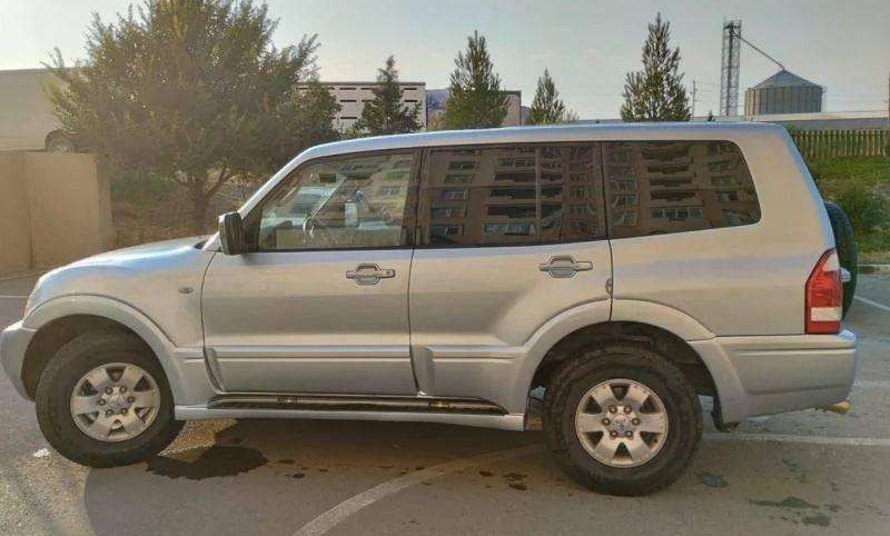 Mitsubishi Pajero, 2003 il, 3.0 L, 234 000 km