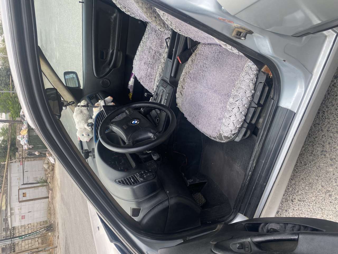 BMW 318, 1997 il, 1.8 L, 346 000 km