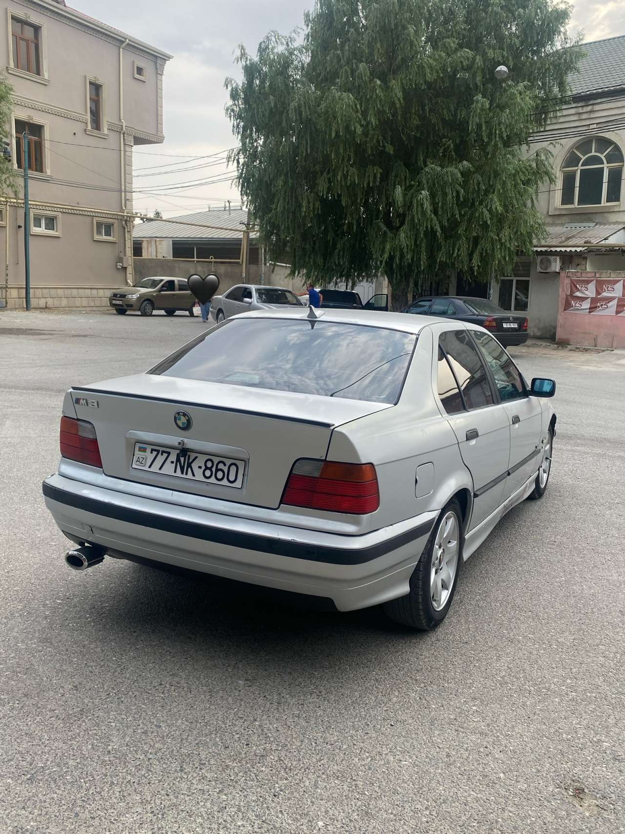 BMW 318, 1997 il, 1.8 L, 346 000 km