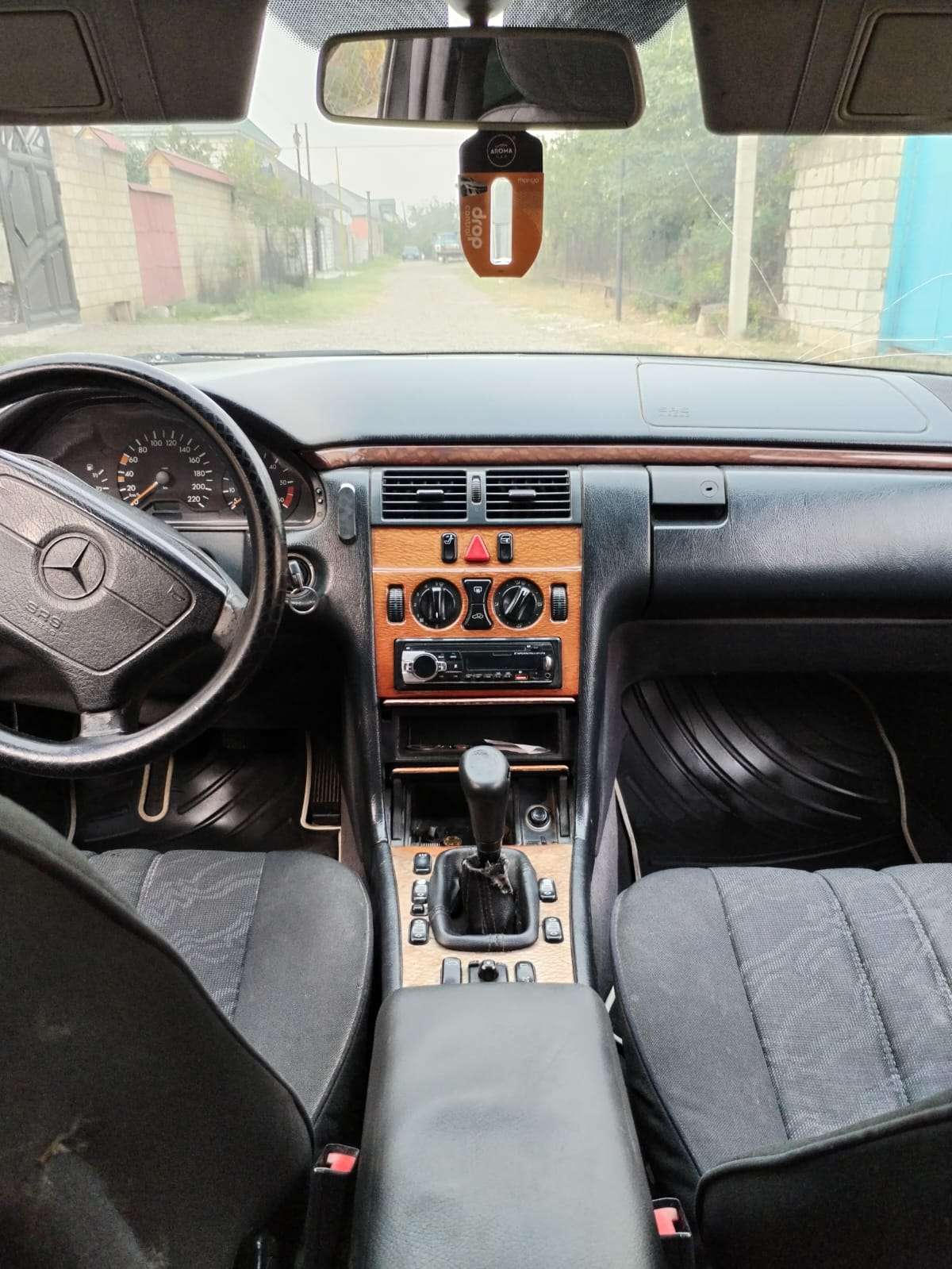 Mercedes A 220, 1998 il, 2.2 L, 555 555 km