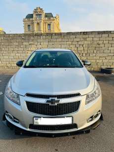 Chevrolet Cruze 2013 il *1.4L *237 116 Bakı * 10.11.2025 * 01:40