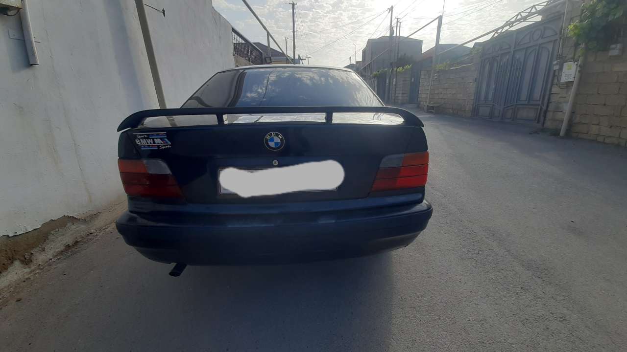 BMW 114, 1996 il, 1.8 L, 420 000 km
