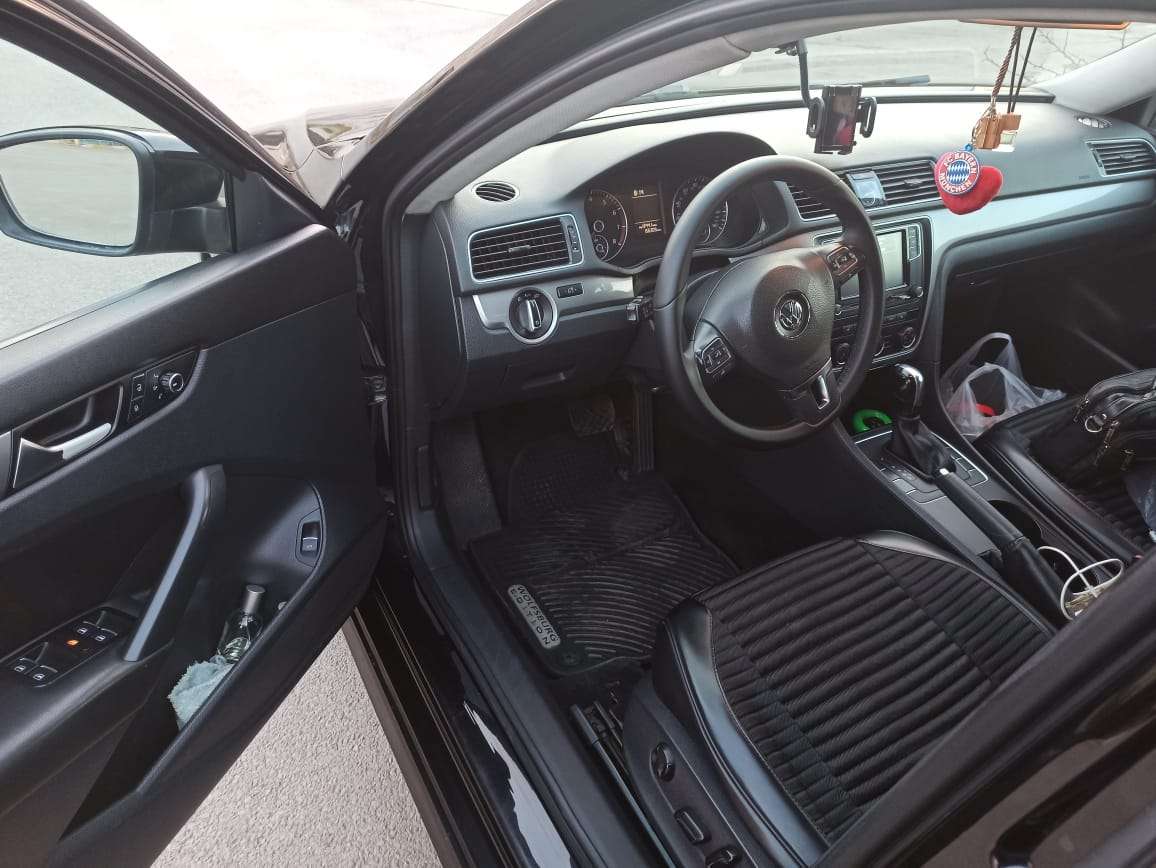 Volkswagen Passat, 2014 il, 2.5 L, 180 000 km