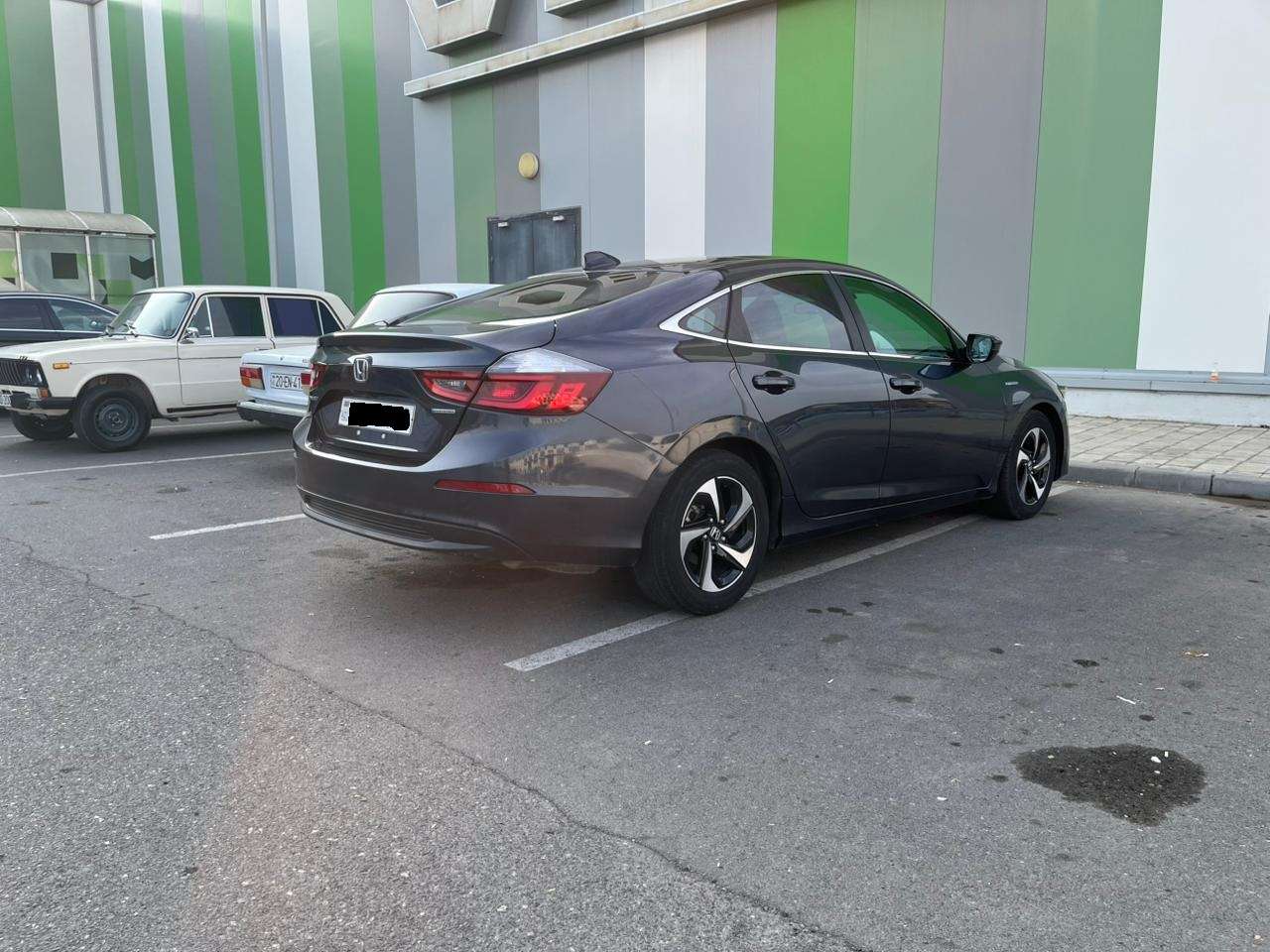 Honda Insight, 2020 il, 1.5 L, 83 000 km