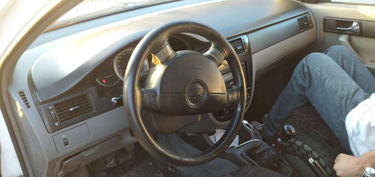 Daewoo Gentra, 2014 il, 0.15 L, 350 000 km